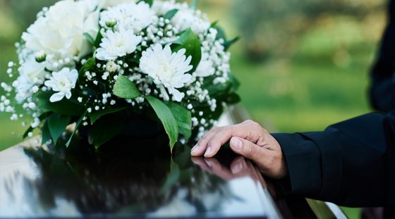 Распоред сахрана –  понедељак (01.12.)